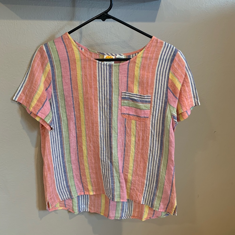 🥰 $10 - C&C California Linen Tee